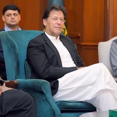 mobeenkhan1231's profile picture. دلته چې څه وایم او لیکم دا مې شخصي نظر دی، د هیچا نمایندګي نه کوم، ازاد او خپلواک انسان یم او ازاد کاروبار کوم.
دا مې د واټساپ شمېره ده.0775555564