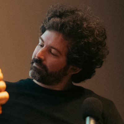 santiagoechazu's profile picture. 👽 UFO & Co-Founder en @paisanos_io