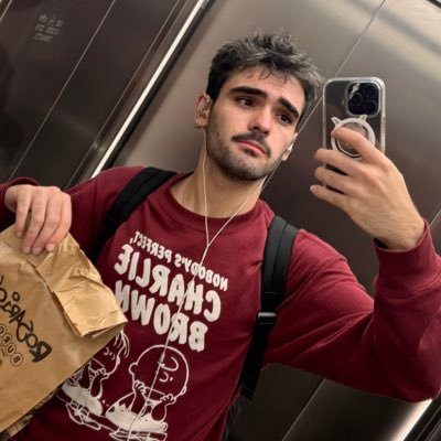 xoanmacias's profile picture. Gallego y gaditano por Malaga  🤟. Hago cosas de informático de vez en cuando y fotos a trenes 🚆