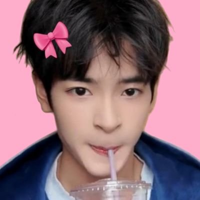 meihanxues's profile picture. overdosing on yaoi cocaine • #紫陌红尘 + #xujin