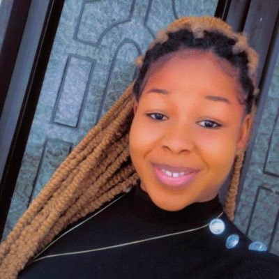 ChinazaChina1's profile picture. Am intelligent, skilful and easy going