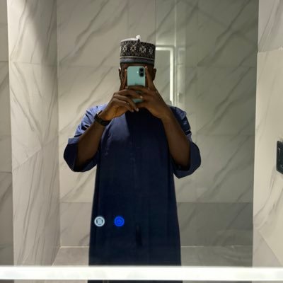 UnclePerry_'s profile picture. rLight💡 Travels Faster than Sound. That's why some People Appear Bright Until you hear Them Speak📢 I'am the Person on my Avi