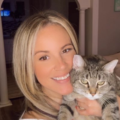 glassj3n's profile picture. God. my cat. theme parks. travel. 🏈 packers. 🏒 panthers