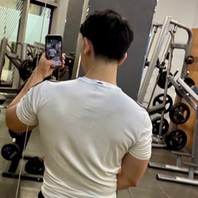 kuekhasbandung's profile picture. Bukan, salah orang