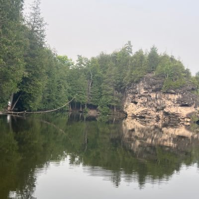 ahgdez's profile picture. soy forjador de mi propio destino y sin complicaciones en lo mejor de este mundo , la vida.