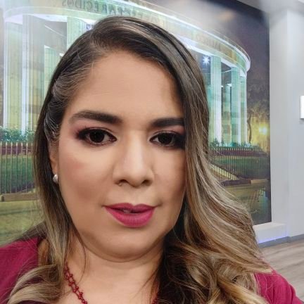 ZairaYael's profile picture. Maestría en #Política. #ComunicaciónPolítica. Maestría en #Transparencia. ITESO. UdeG. Coordinadora @SomosLID #TeladeJuicio en @dk1250 de 9 a 10 AM