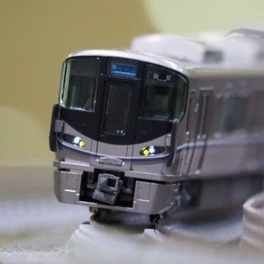 toberailway's profile picture. どうも東戸電鉄の社長です。（ロブロックス）ゲーム自体は来年の11月23日公開予定です