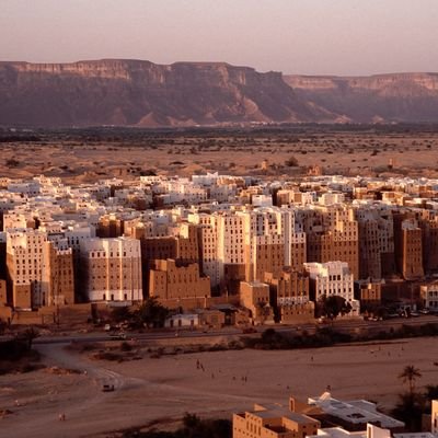 bdalkrym_m12839's profile picture. كاتب وشاعر ومؤرخ