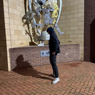 charliewil87332's profile picture. 