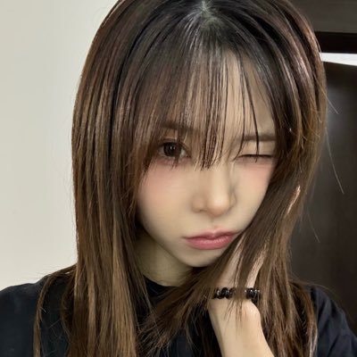 yonghooncantik's profile picture. dnf dni!!! | rule no 9 : don't be scared to be crazy.