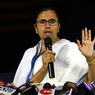 ParrotBeaker's profile picture. Disregard Females, Acquire Magic.
Destroyer of Patna Port.
Chairwoman of Baddie Janta Party