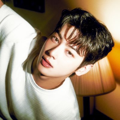 330film's profile picture. 