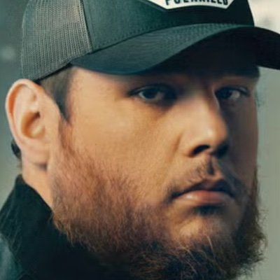 Wendy68149696's profile picture. Pitch in the black
Star in the shine 💙⭐️🤠