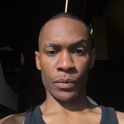 ebenkare's profile picture. ariana grande-butera . ݁₊ ˚꩜｡ ⊹ .