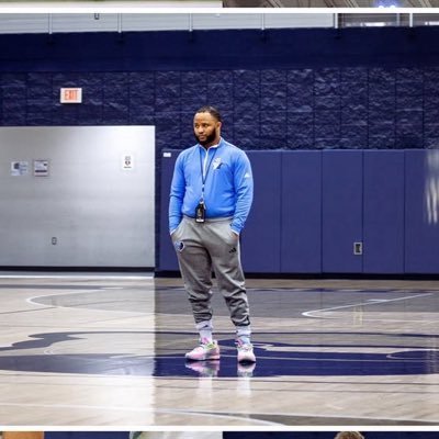 coachtayjohnson's profile picture. Central Hardin Head Basketball Coach: @CHHSMBB @KYballClubPro16 @PRO16League 17U Coach