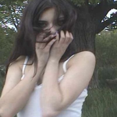 fvoggx's profile picture. بعتذر منّي سكران كفاية لأستوعب