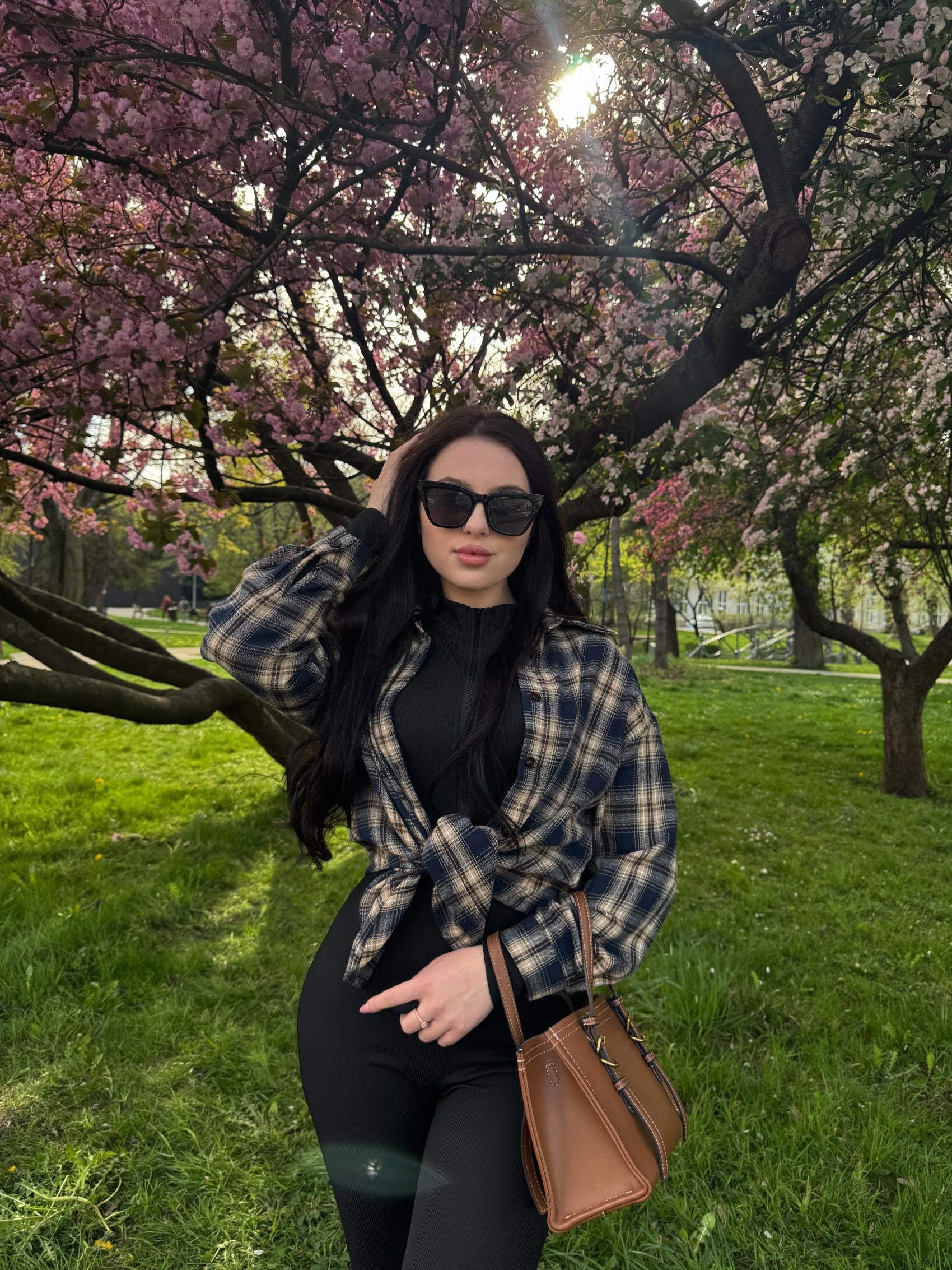 JudethNiko37282's profile picture. Guess what you’ve been staring at this profile: so show me you can keep up — one flirty ts girl 😜 😈