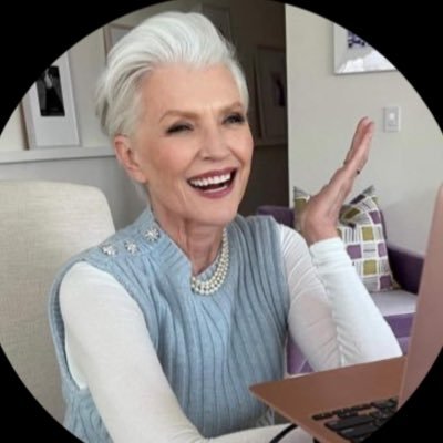 m__yae0's profile picture. Bestselling International Author of A Woman Makes A Plan 📖 Doctor of Dietetics Supermodel 💃💃#ItsGreatToBe76 Manager: anna@mayemusk.com