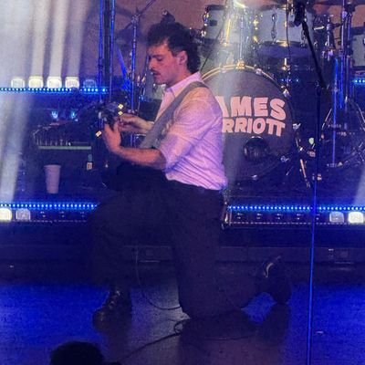 FaeButBettah's profile picture. bleep bloob haha this is priv you cant see my posts