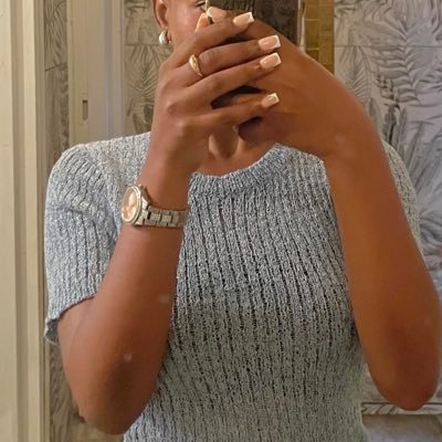 Limpho_Mohai's profile picture. We are not here long enough to be living unhappy