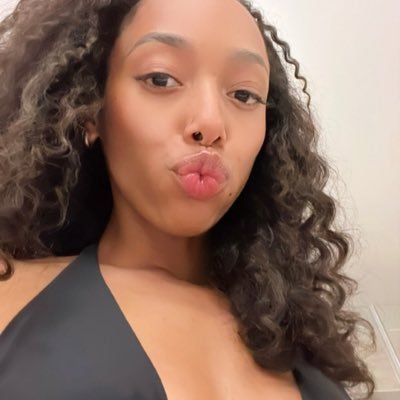 justaudie's profile picture. https://t.co/TMGjmiipvn