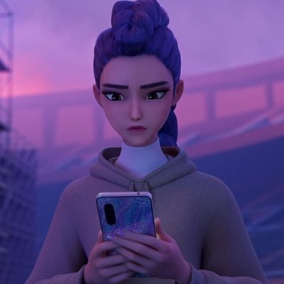 sealedhonmoon's profile picture. ⨳ ˚ 𖨂 “ when your patterns start to show I see a pain that lies below . . . ”