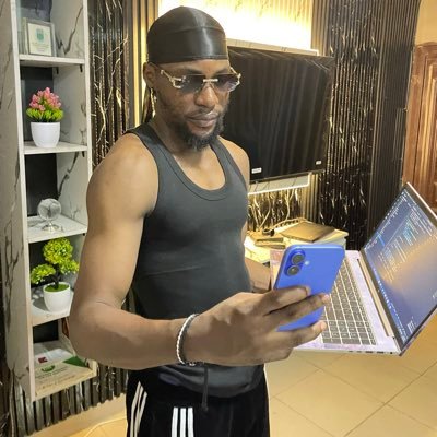 lexystickz's profile picture. God First || Metallurgical and Materials Engineering 👷 || Web Developer | Python | Django 👨‍💻 || Manchester United ❤️ || I buy low and sell high📊