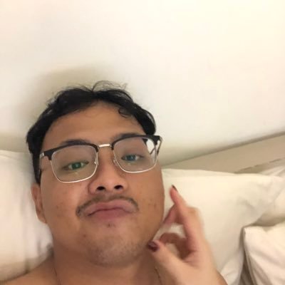 avisienna's profile picture. 