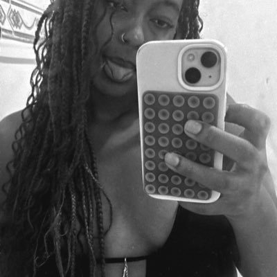 campskay's profile picture. .i.read.your.diary.every.line.