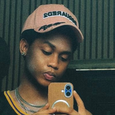 jedrickszn's profile picture. Just a Goofy Kid I guess.