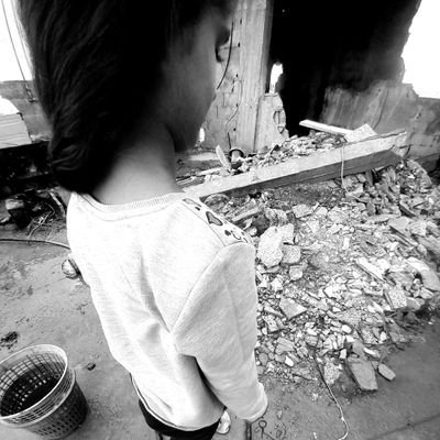 AliAli918643's profile picture. I am Umm Ali from Gaza. My husband was martyred. I have a son and two daughters, and we have no home. My son is injured. I need your help. 💔🇵🇸