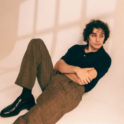 ginnylovesdami's profile picture. la legge morale dentro di noi🤍