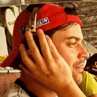 VivancoKike's profile picture. Analista apolítico - Comentarista del antifútbol - Humorista agridulce - Padre reconocido por sus hijos - Soy Cualquier Hijo De Vecino - Soy de: @Transportanora