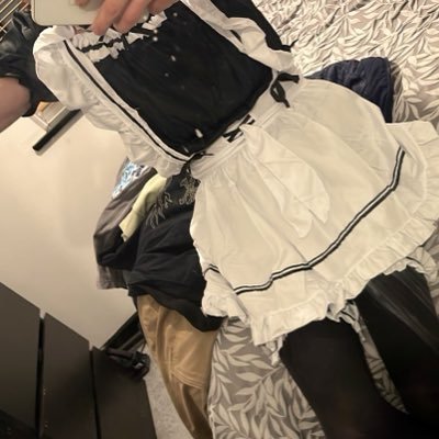 twy42s's profile picture. 23 | mdni | music is my first love | can help me here: https://t.co/0cJirv7yrq |