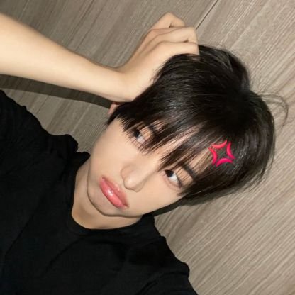 sweethooniie's profile picture. 💭 — mostly 'bout #장용훈!