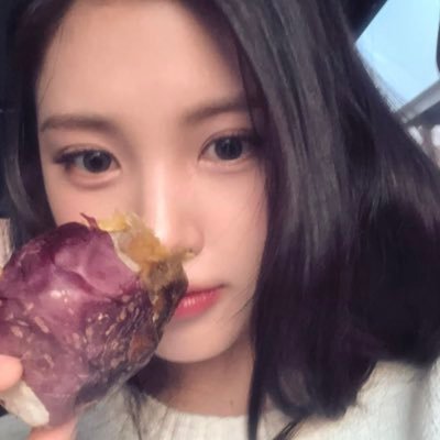 mmycherrygirl's profile picture. #이현 ♡