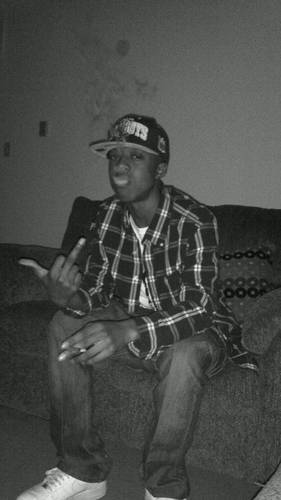 I jus do me n let the other shyt come #FOLLOBACK #REAL #WASTED #MUSICHEAD #weirdo
