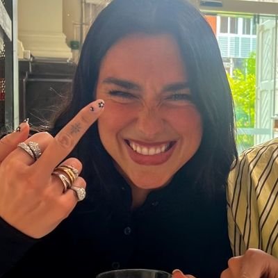 DENI4LISARIVR's profile picture. olivia rodrigo eu te amo.