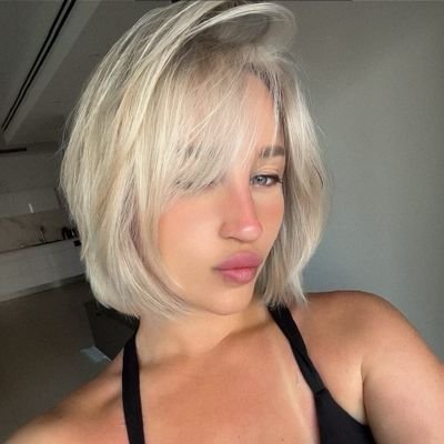 fadeev_nat57378's profile picture. 