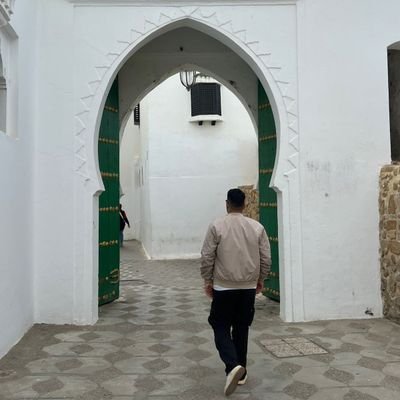 pst_hh's profile picture. ⵣ