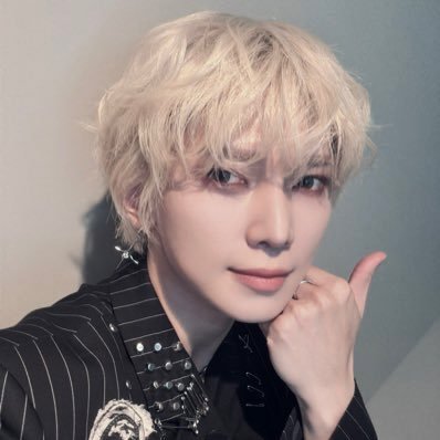 topazcats's profile picture. cat lover veggies hater jeon soyeon hwang hyunjin kang yeosang kitties truther ⏾⋆.˚