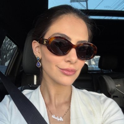 Jenner_G77's profile picture. Dermatologist👩🏻‍⚕️