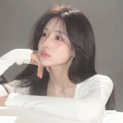 kimezuia's profile picture. 