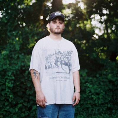 1JYAJ's profile picture. MI ➡️ Nashville My music ⬇️