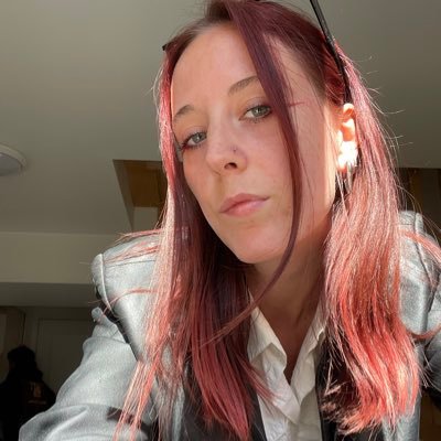 MrldFanny's profile picture. bonjour