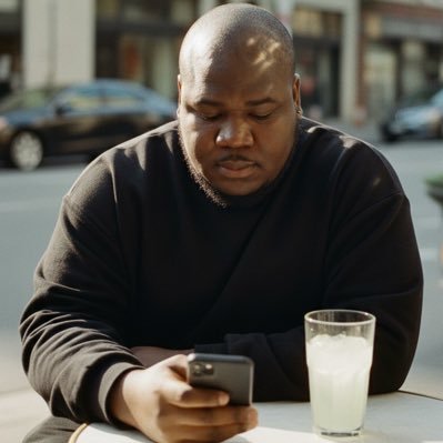 Clarckjkj's profile picture. TechLife 👨🏾‍💻