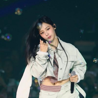 blurrcord's profile picture. 