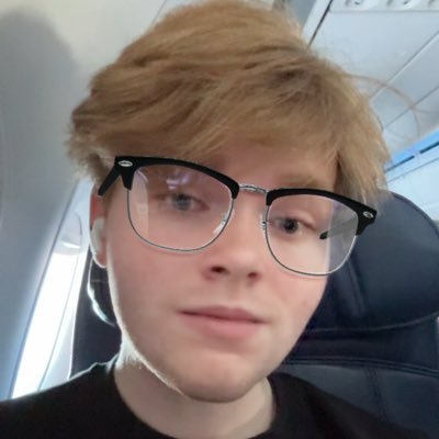 novlah's profile picture. 2.3k Twitch | @17s_anaya