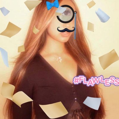 roomofoomfs's profile picture. 