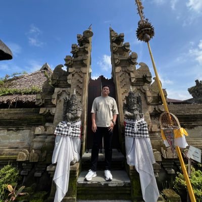 zakiaprilio's profile picture. 